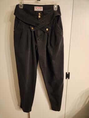 Vintage Traffic Black Jeans 11/12 High Waist Criss Cross Gold Buttons